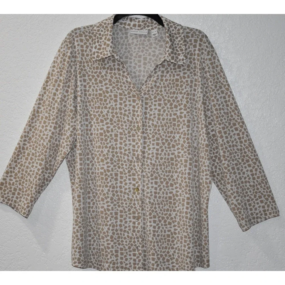 Susan Graver XL Stretch Blouse Button Front Mosaic Print 3/4 Sleeve Tan White - Picture 8 of 16